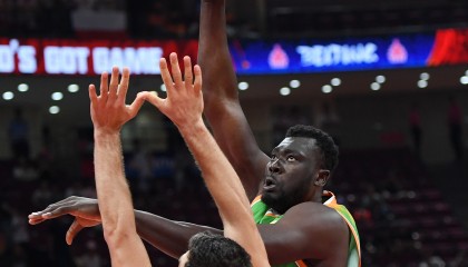 开云体育平台APP-波兰队轻取日本队，波尔惊艳四座