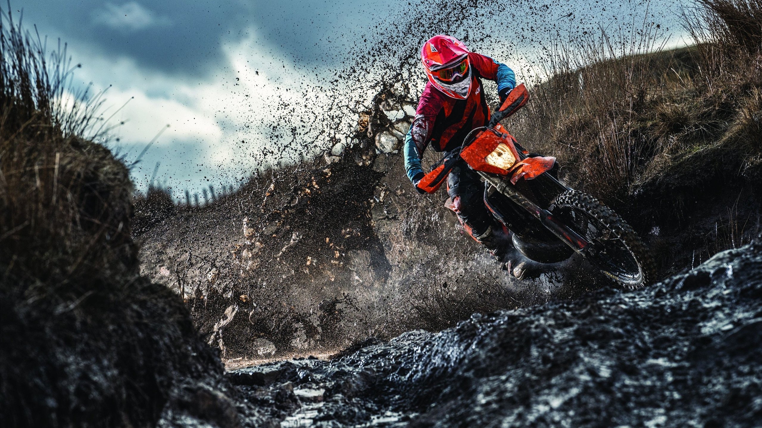 西亚卡姆末节接管比赛，沉默的刀刃与未竟的王朝