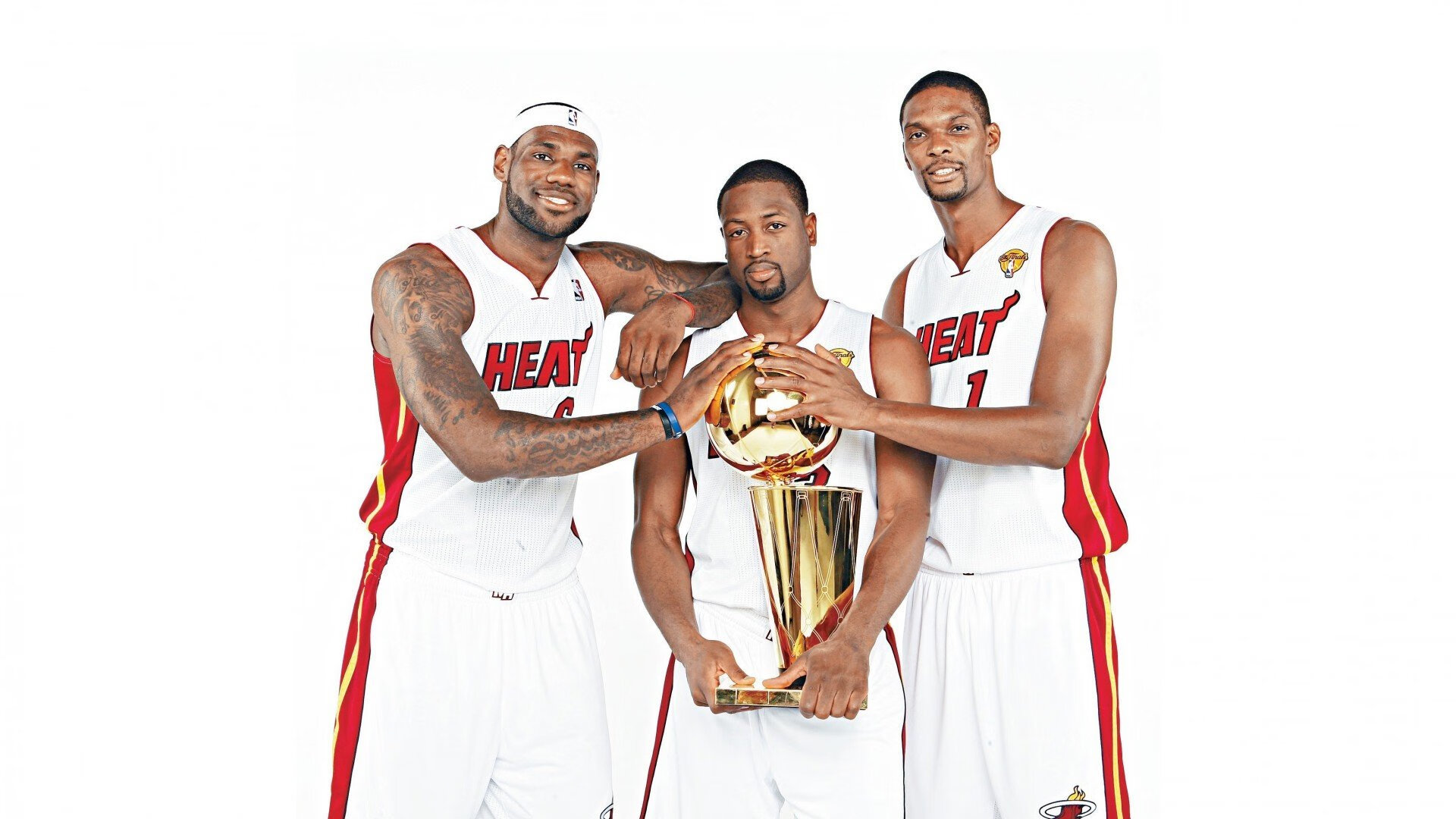 芬兰击溃罗马，莱奥成为关键先生，北欧神话再写新篇